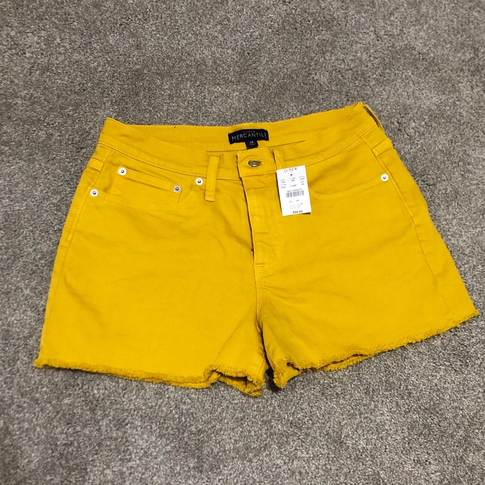 Size 28 shorts